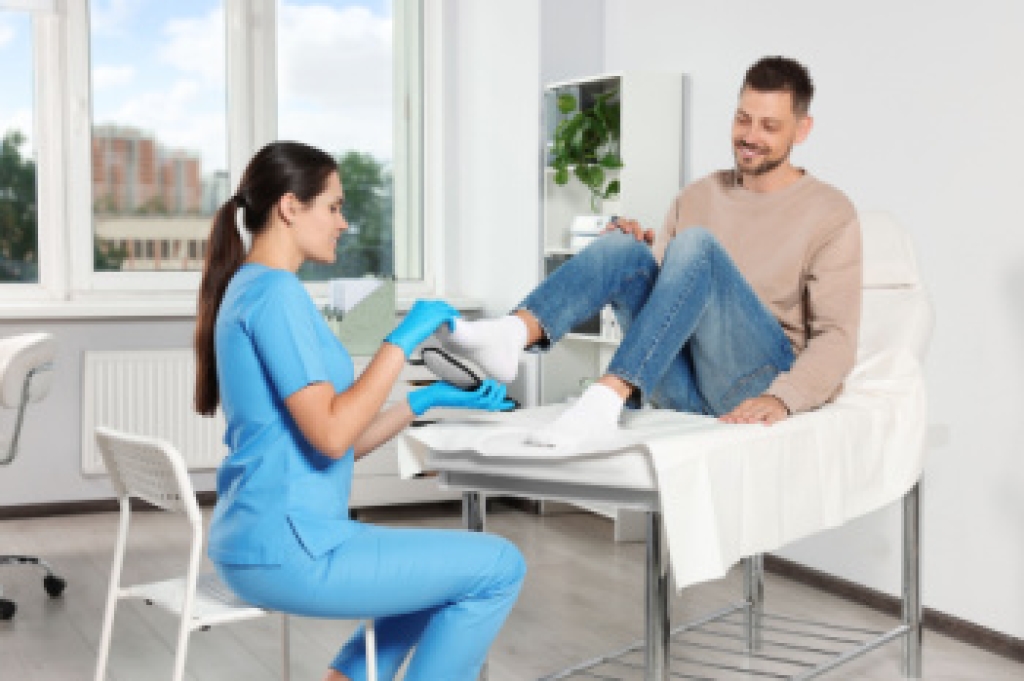 How Foot Orthotics Can Help With Plantar Heel Pain